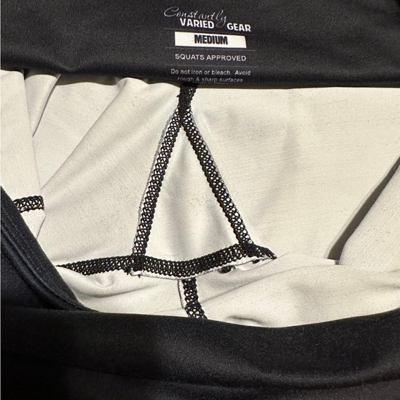 Constantly Varied Gear full length Toxic Skulls Medium leggings - Picture 5 of 5